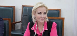 Dip.-Maria-Aranzazu-Puente-Bustindui-1-e1703883234339.jpg