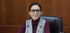 Dip.-Cecilia-Senllace-Ochoa-Limon-e1708642092803.jpg