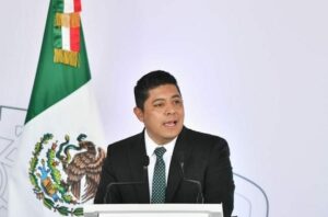 7-e1701459260678