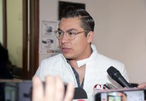 Dip. Cuauhtli Fernando Badillo Moreno052