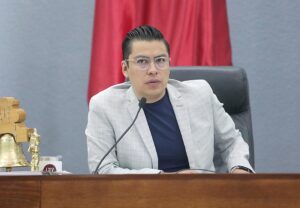 Dip. Cuauhtli Fernando Badillo Moreno (2)