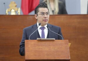 Dip. Cuauhtli Fernando Badillo Moreno (3)