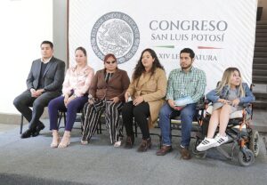 Inauguración de exposición fotográfica.