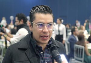 Dip. Cuauhtli Fernando Badillo Moreno (11)