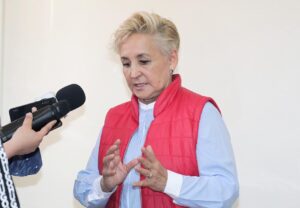 Dip. Frinne Azuara Yarzabal (5)