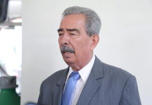 Dip. Crisógono Pérez López