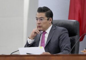 Dip. Cuauhtli Fernando Badillo Moreno (16)