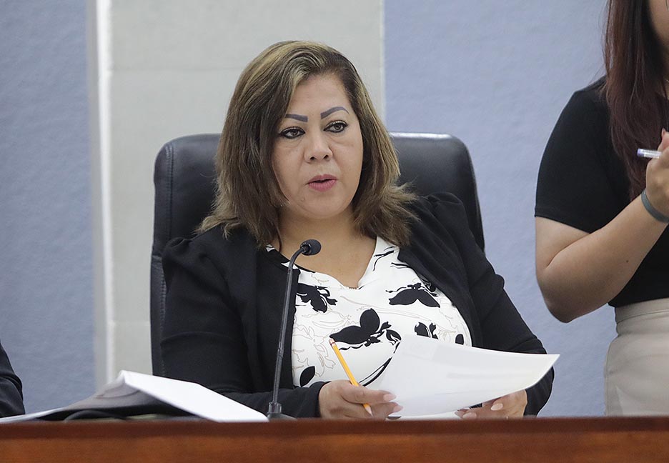 Dip. Jaquelinn Jauregui Mendoza (1)