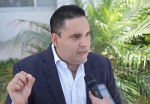 Dip. Luis Emilio Rosas Montiel (2)