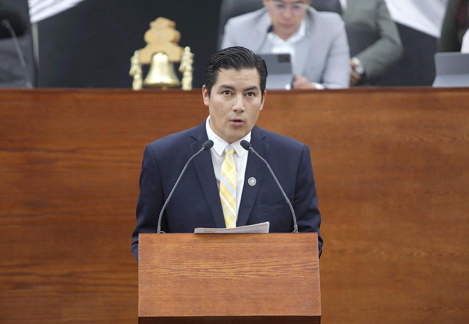 Dip. Luis Felipe Castro Barrón (7)
